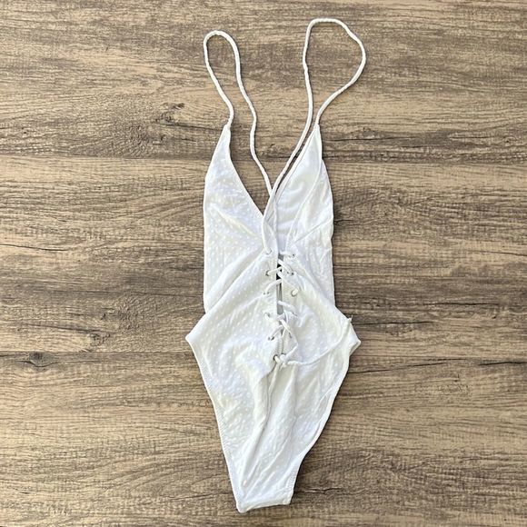 Zara body suit / possible bikini - Picture 4 of 6